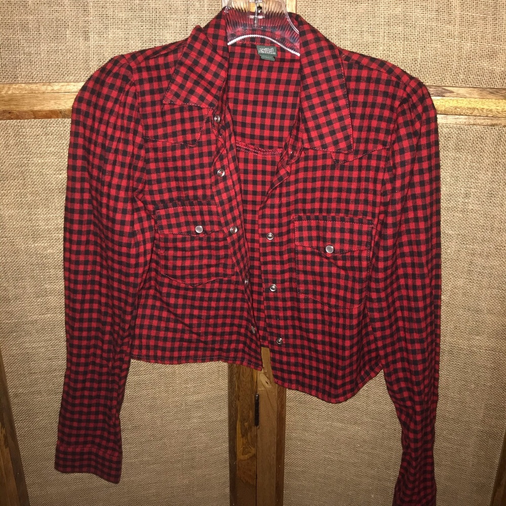 Plaid cropped flannel